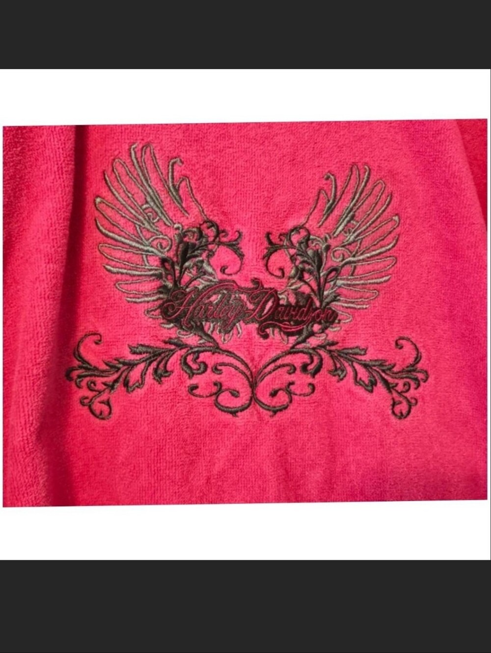 Harley-Davidson Hot Pink Wing Embroidered Graphic